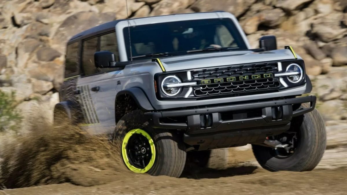 Ford Bronco Raptor Rtr Ford Bronco RTR: Pristupačna alternativa ekstremnom Raptoru